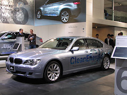 Photo - BMW Hydrogen 7